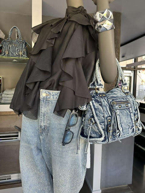 Blusa volant