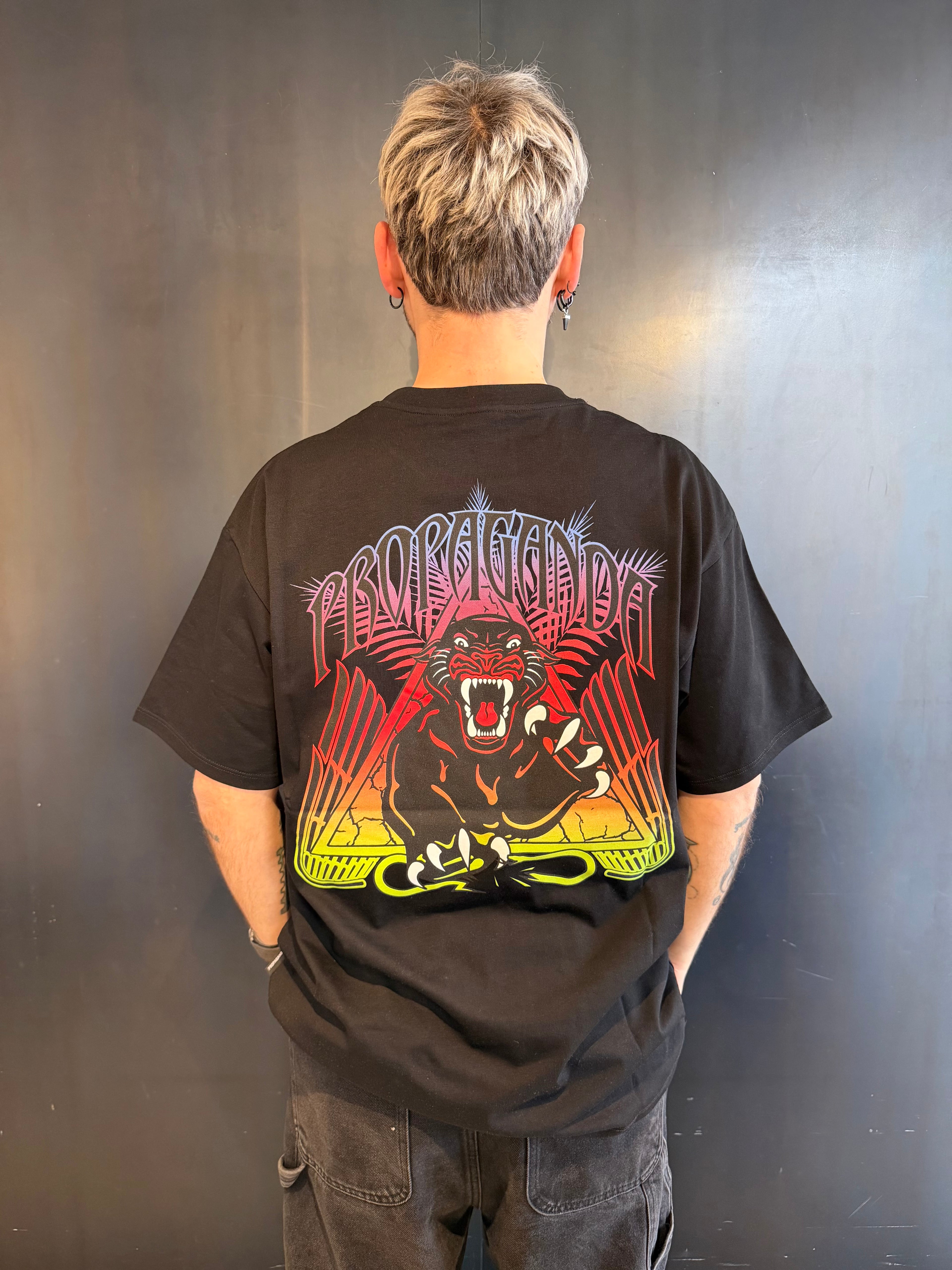 T-shirt Propaganda