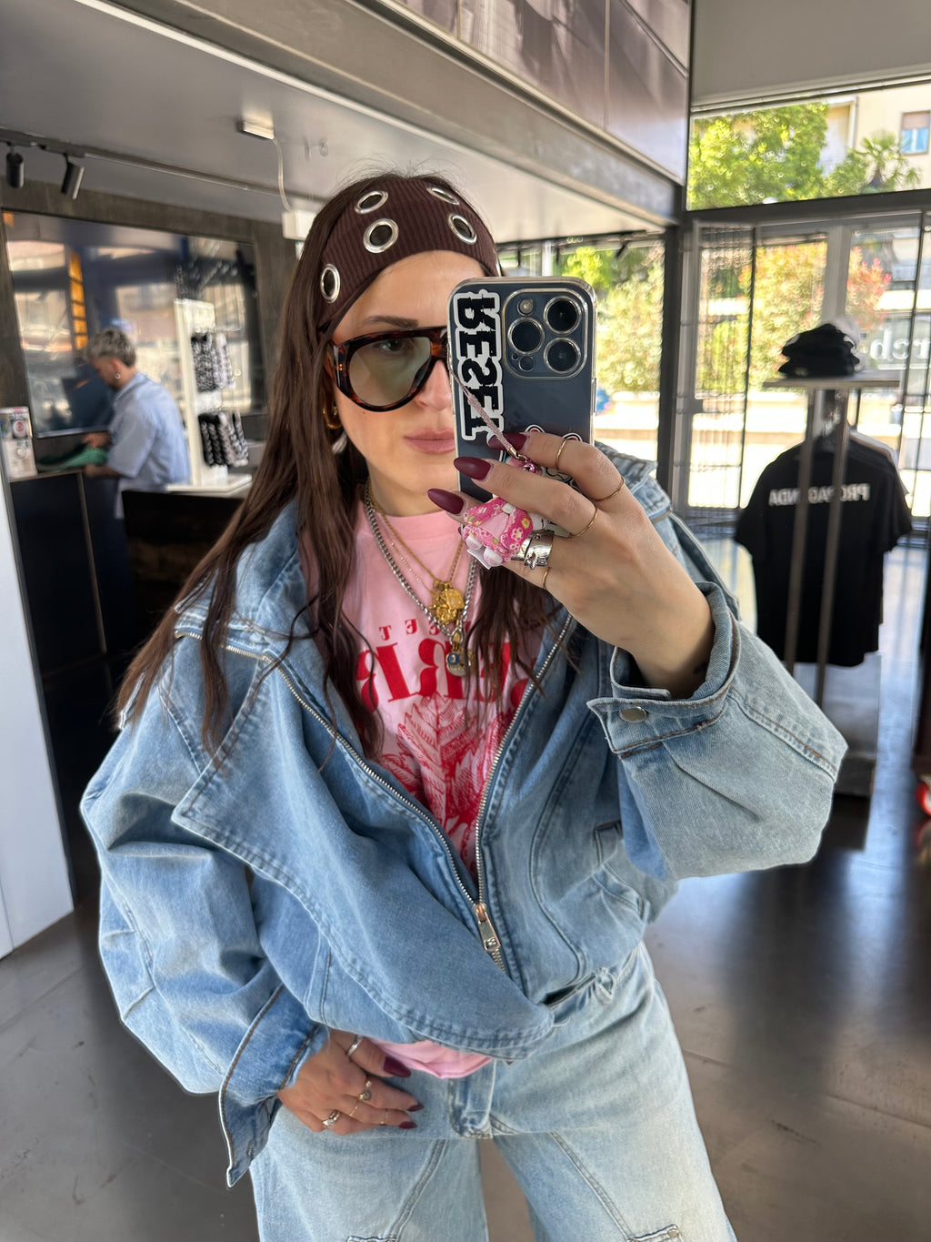 Chiodo over denim Carlita Blanco