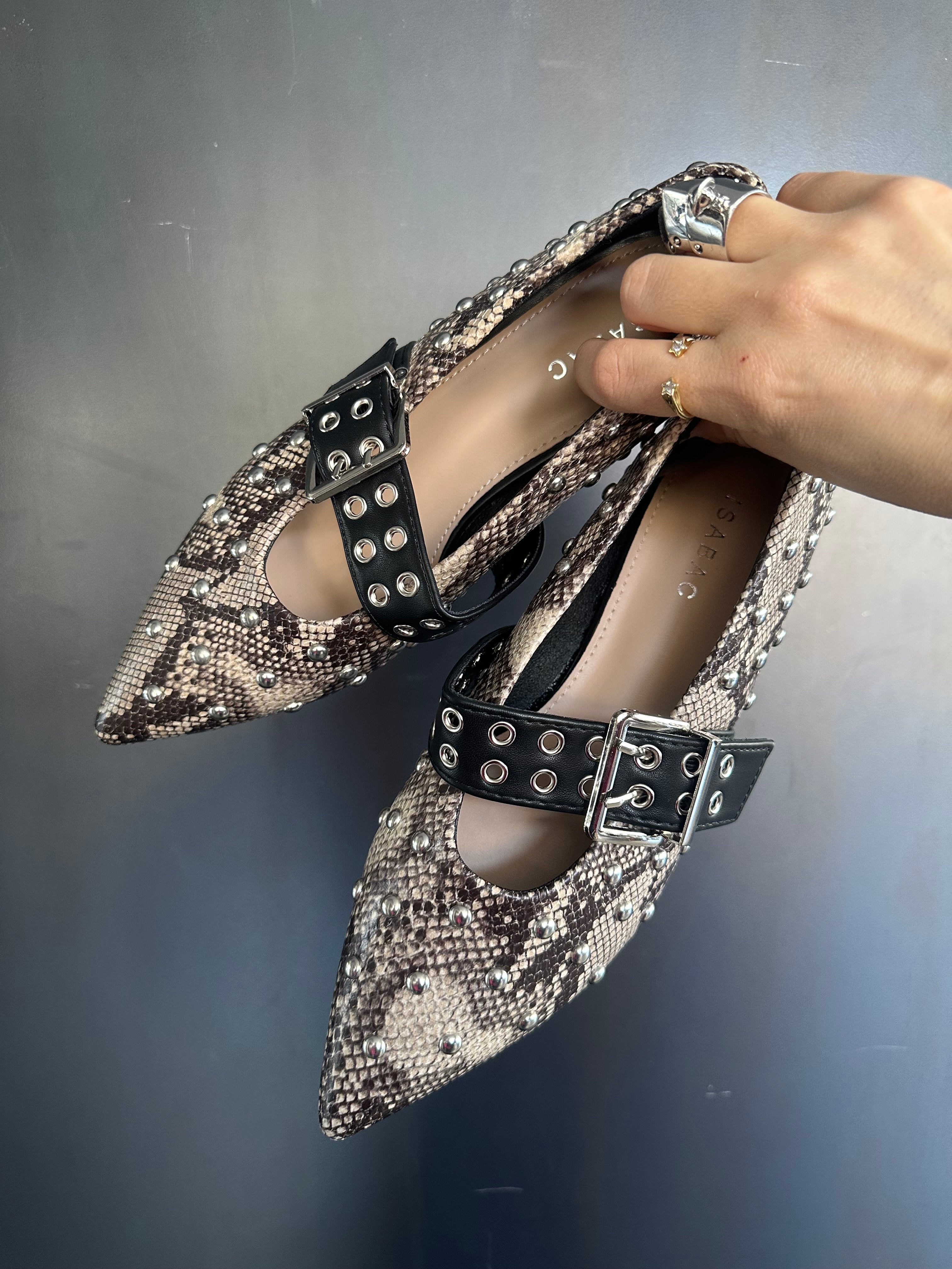 Ballerine borchie