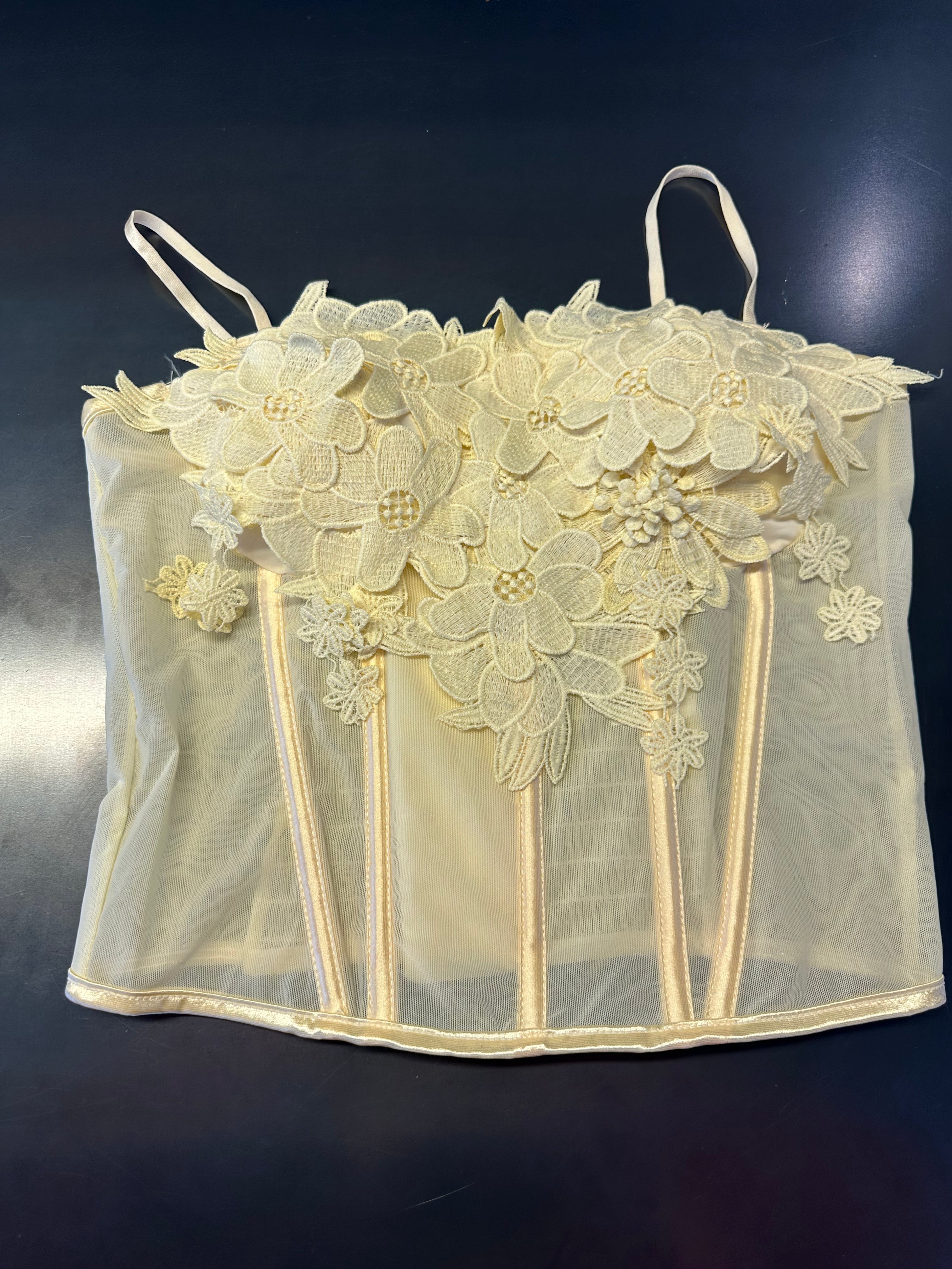 Corsetto ricamo floreale